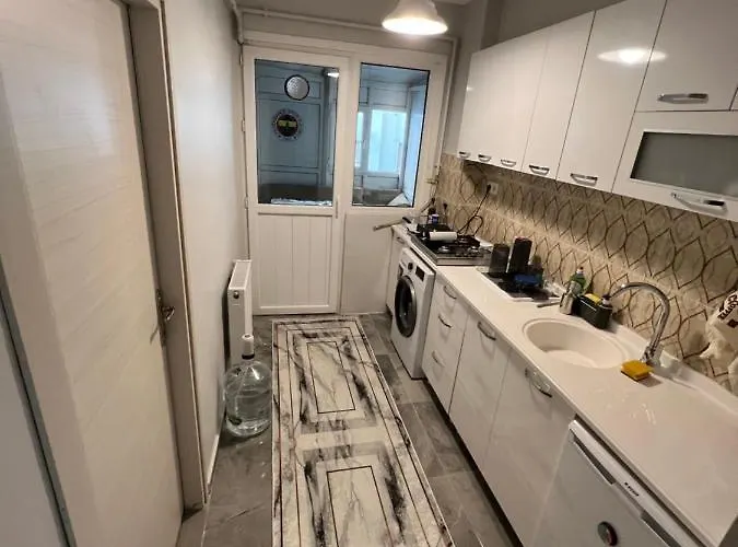 Apartment Private In Shared Istanbul