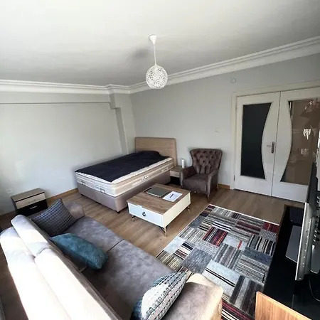 Private In Shared Appartement Istanboel