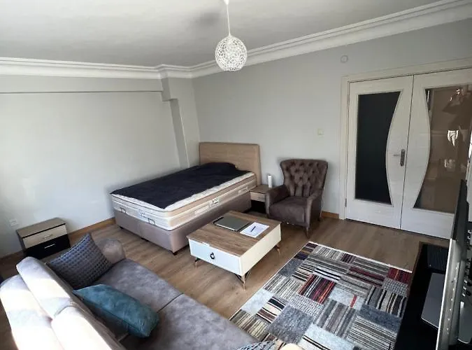 Private In Shared Appartement Istanboel